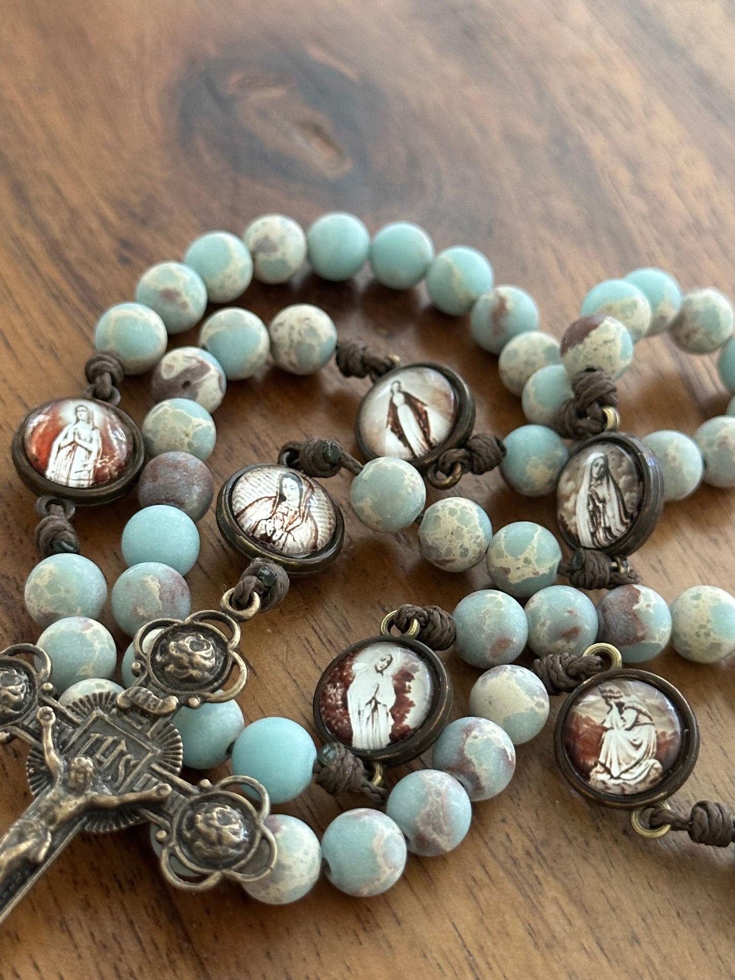 Encounters With Mary Rosary