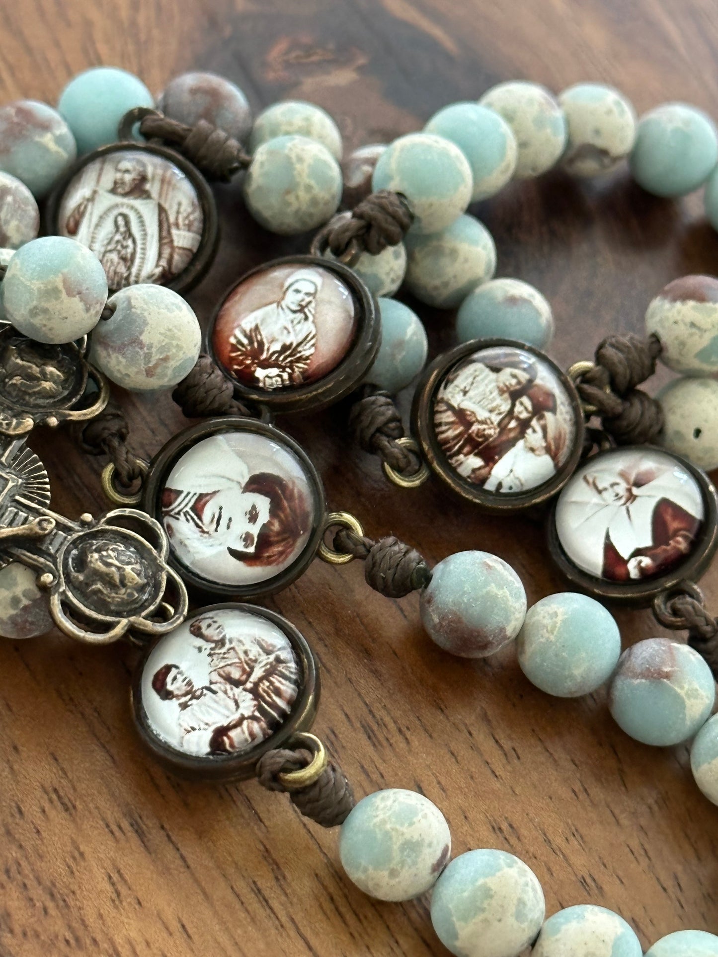 Encounters With Mary Rosary