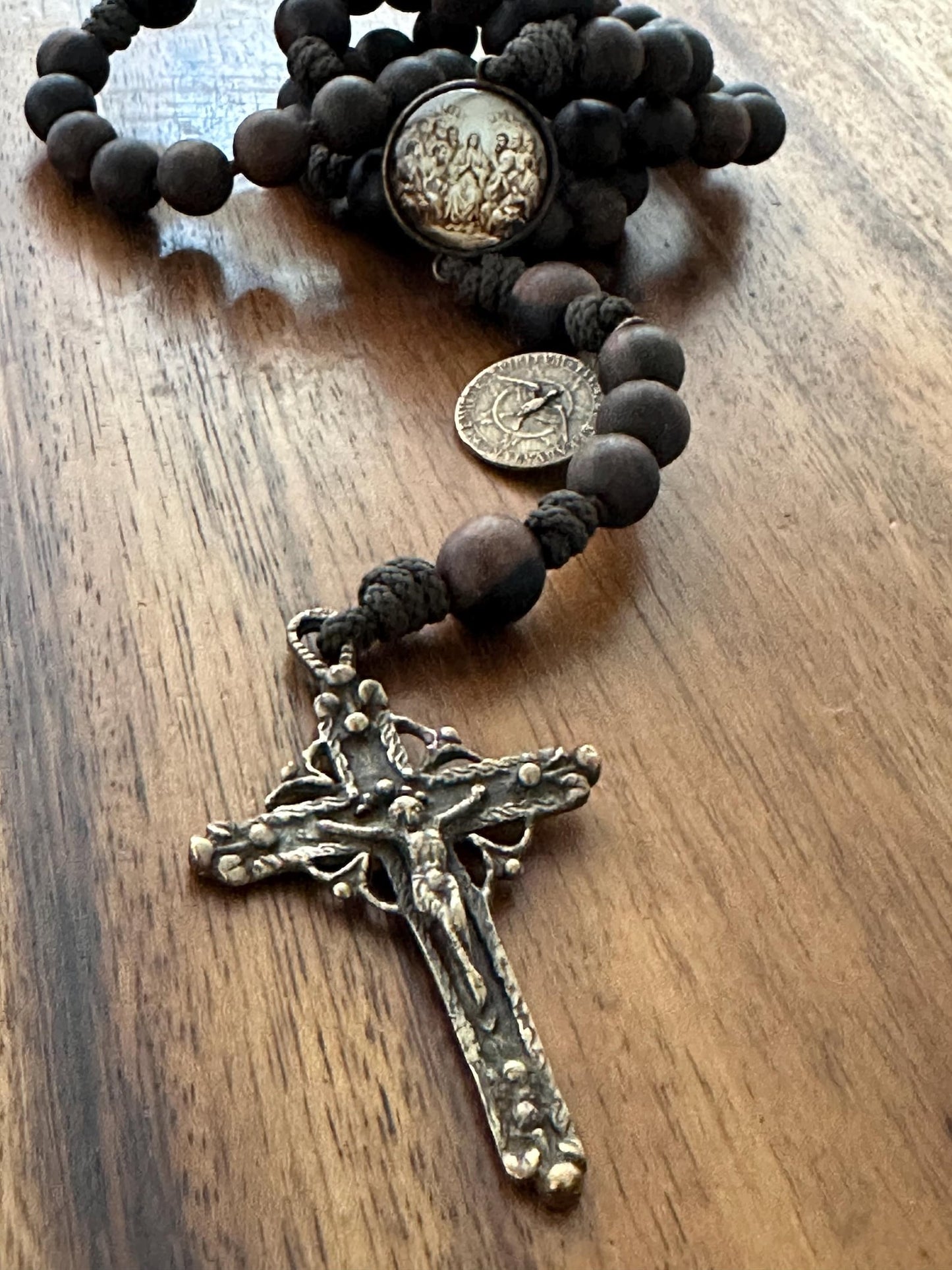 Queen of the Apostles Rosary, Large