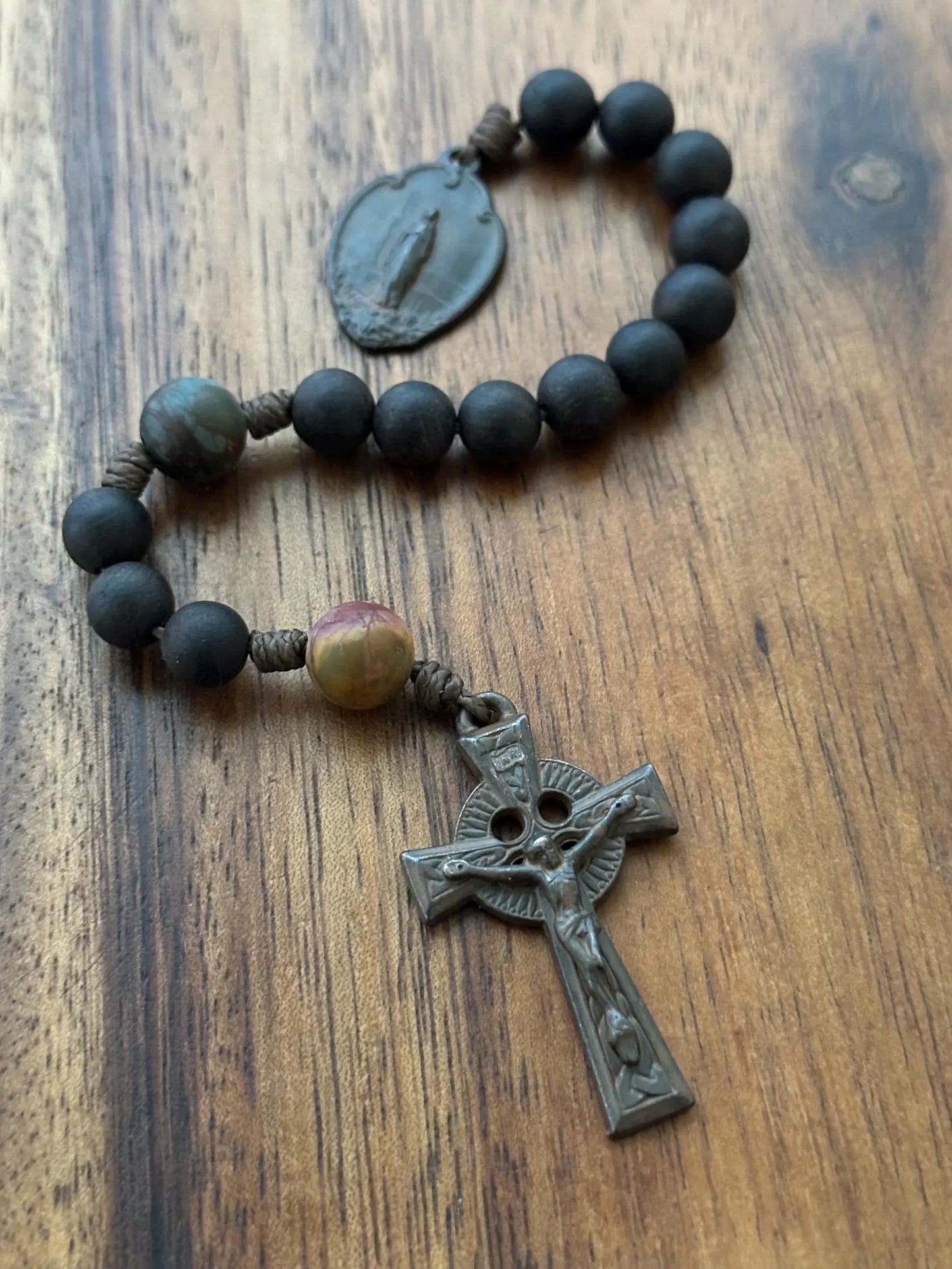 Semi-Precious Stone Tenner, Irish Tenner