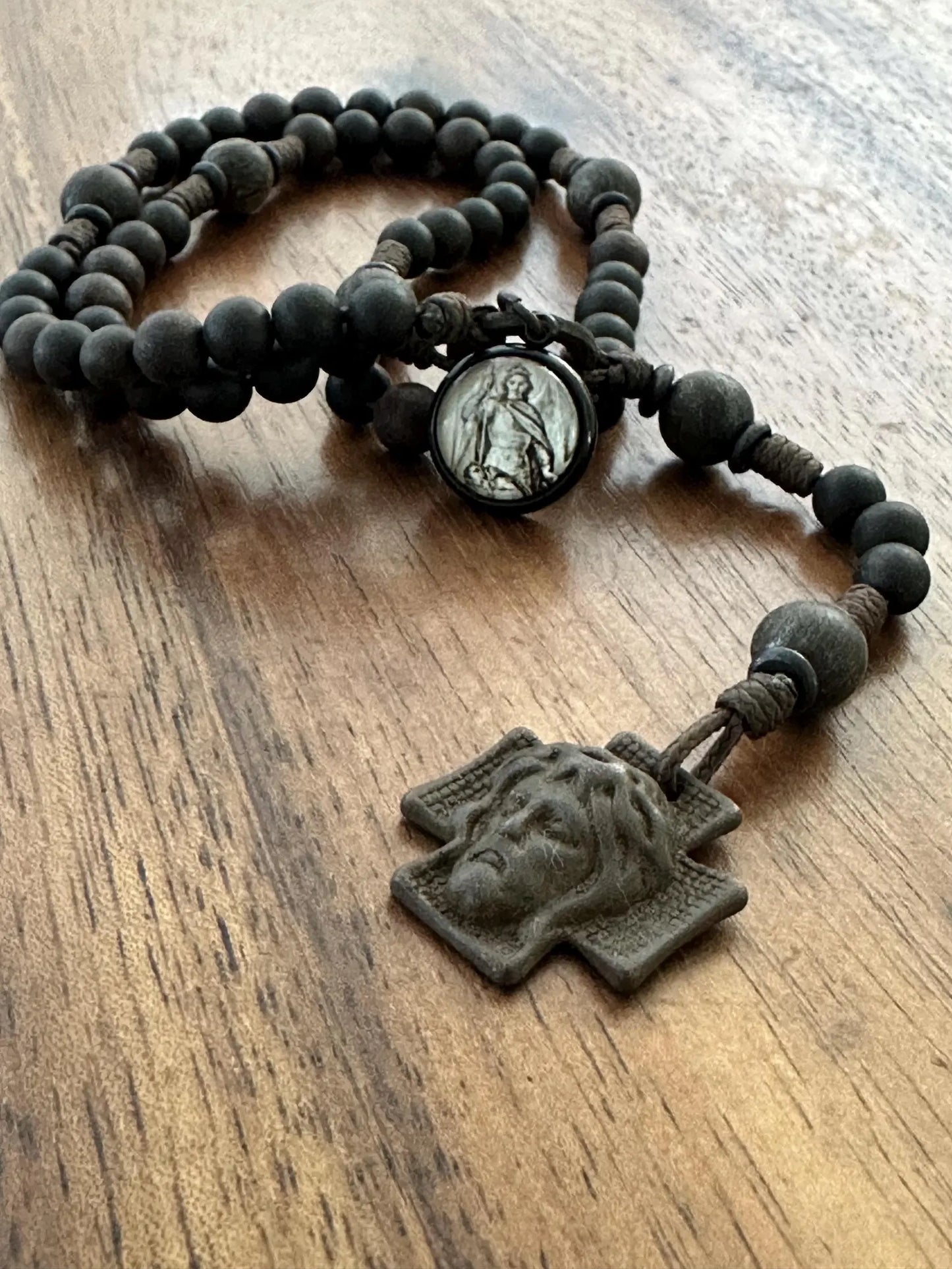 HECCE HOMO ROSARY, Small