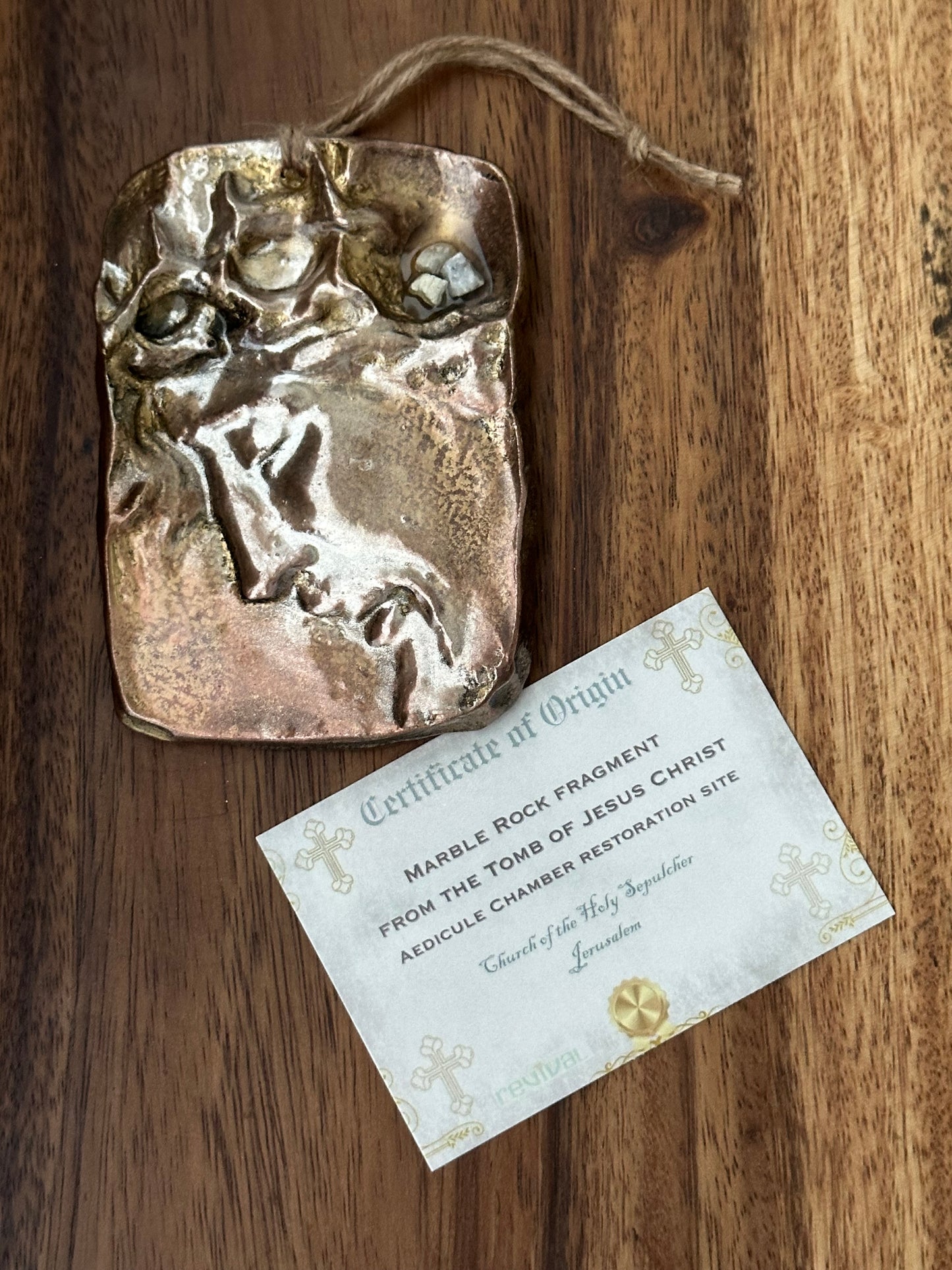 Crowned in Silence – Face of Christ Wall Plaque with Holy Sepulchre Marble