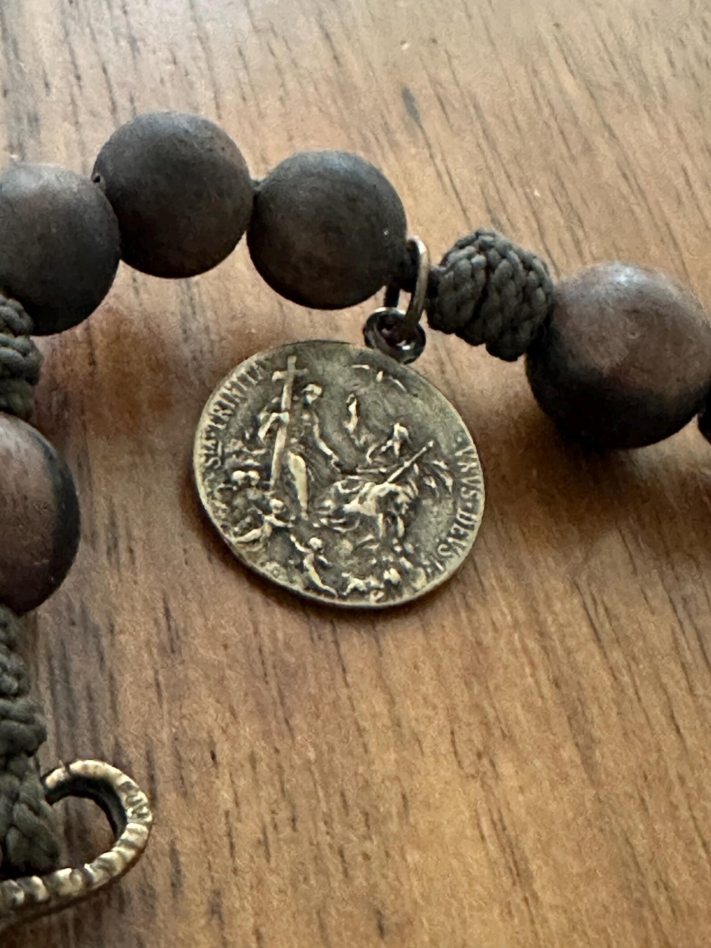 Queen of the Apostles Rosary, Large