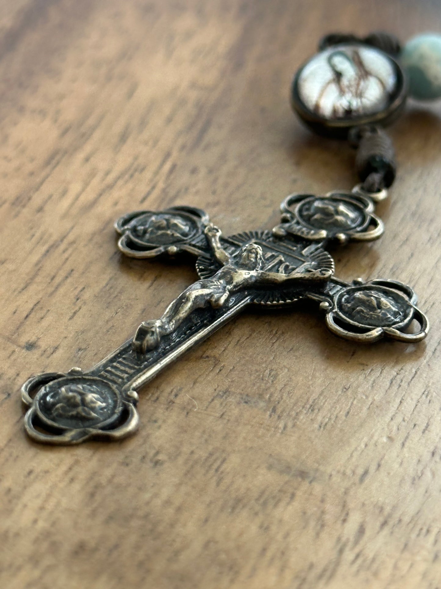 Encounters With Mary Rosary